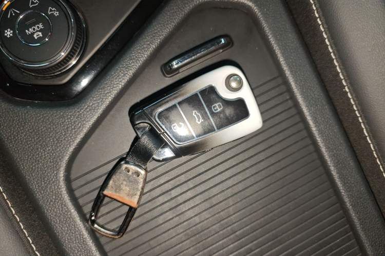 Used Volkswagen Tiguan L 2017 380TSI Automatic All-Wheel-Drive Flagship Edition
