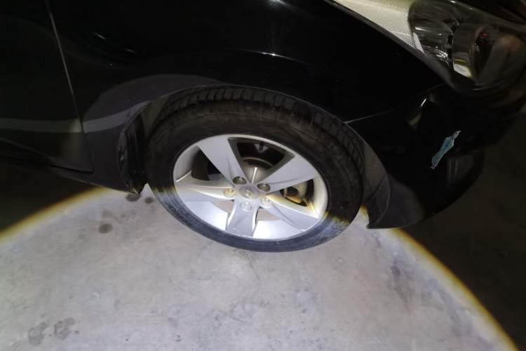 Used Hyundai Elantra (5th Generation / Langdong) 2012 1.6L Manual Leading Model Right Front Wheel Hub