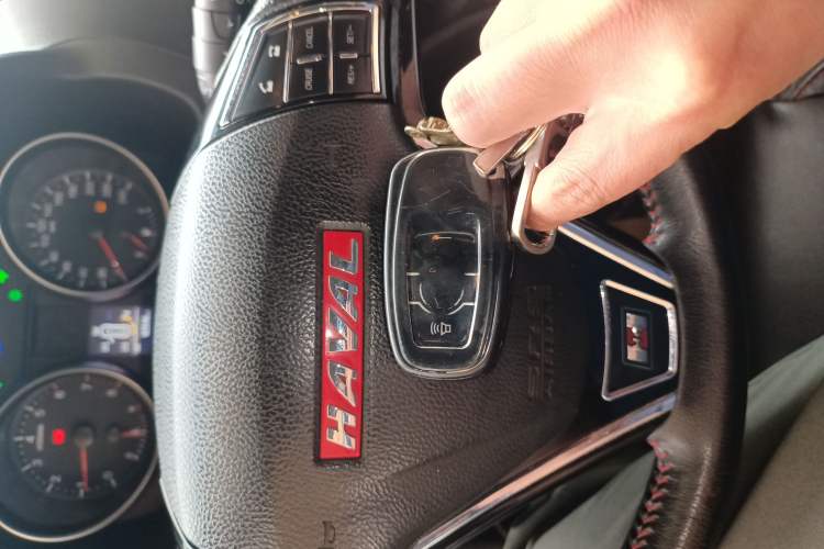 Used Haval H6 2013 Upgraded Model 1.5T Manual Two-Wheel Drive Elite Version