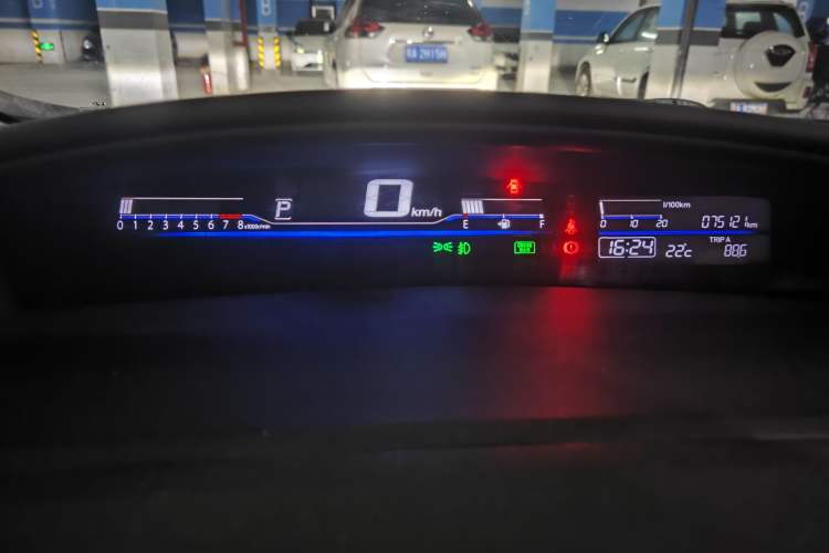 Used Honda Jade 2017 210 TURBO CVT Luxury Edition 5 Seats
