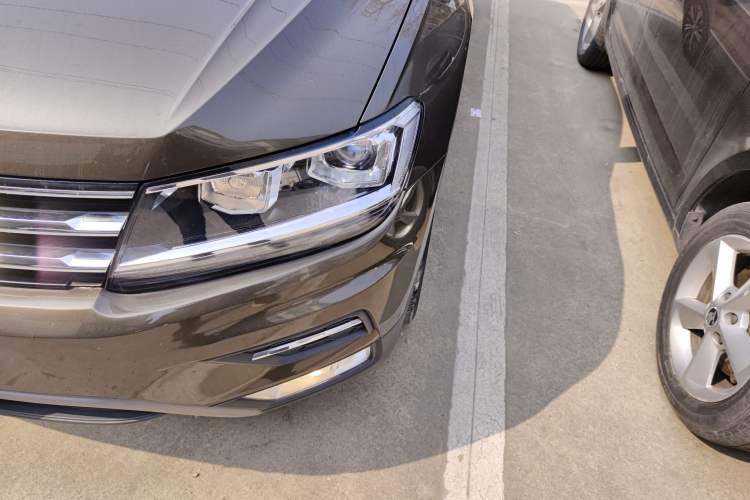 Used Volkswagen Tiguan L 2019 330TSI Automatic Two-Wheel Drive Panoramic Comfort Edition China V Standard
