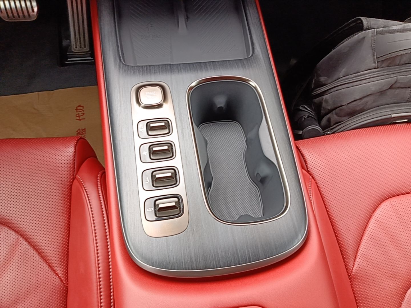 Xiaomi Auto SU7 2024 Four-Wheel Drive Ultra-Long Range Advanced Intelligent Driving Max Edition — снимка 16