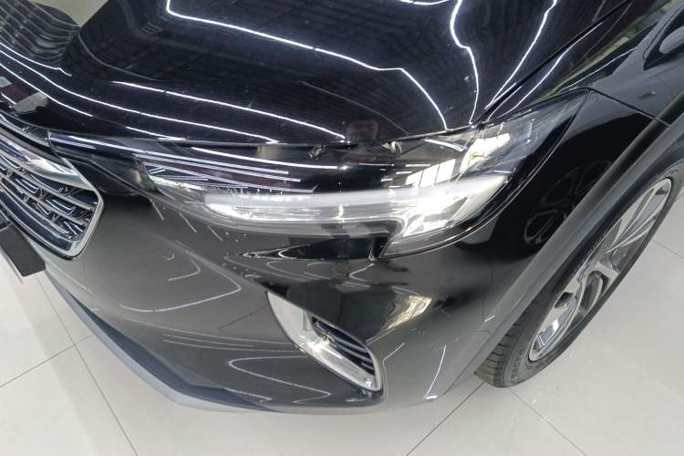 Used Buick Envision 2022 Encore S 552T Two-Wheel-Drive Luxury Model