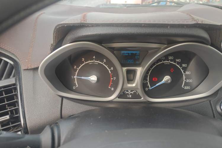 Used Ford EcoSport 2013 1.0L GTDi Manual Luxury Model
