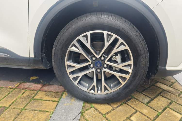 Used Ford Escape 2020 EcoBoost 245 4x4 Enjoyment Model