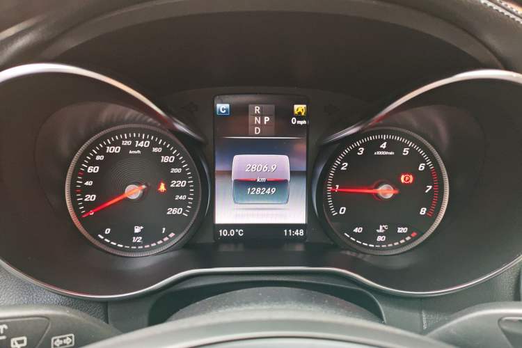 Used Mercedes-Benz GLC 2018 Refreshed GLC 300 4MATIC Dynamic Edition