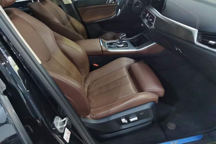 Used BMW X5 2021 xDrive30i X Design Package
