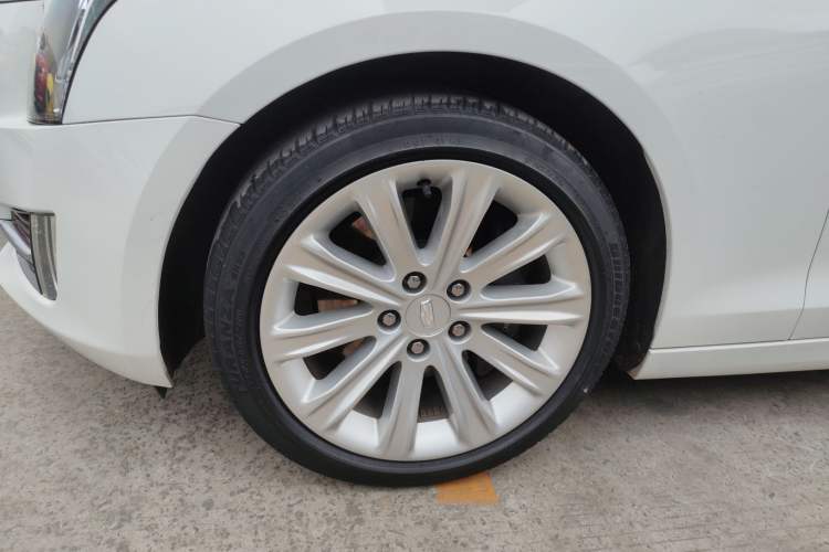 Used Cadillac ATS-L 2017 28T Tech Edition Left Front Wheel Hub