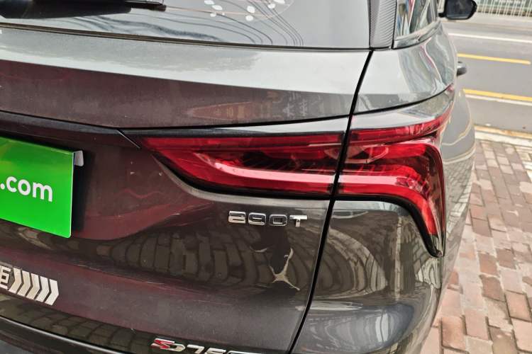 Used CHANGAN CS75 PLUS 2022 1.5T Automatic Prestige Model
