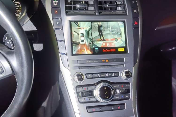 Used Lincoln MKZ 2018 2.0T Premium Edition
