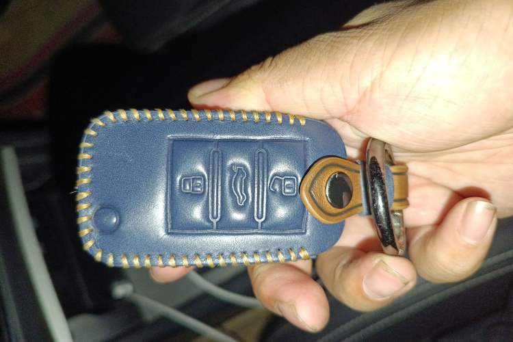 Used Roewe i6 New Energy 2017 45T Hybrid Connect & Smart Enjoyment Edition
