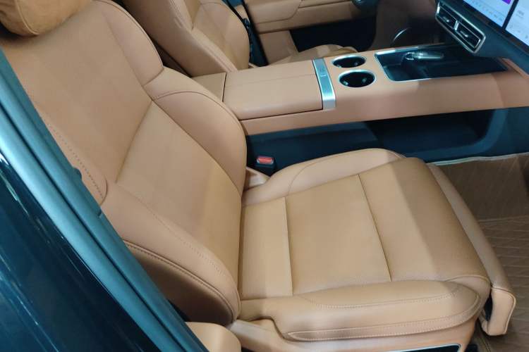 Used Li Auto L7 2024 MAX Model Right Front Seat