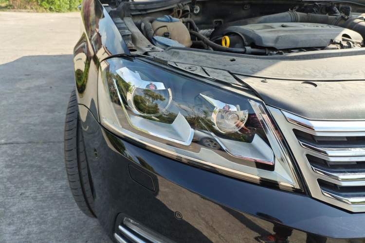 Used Volkswagen Magotan 2015 1.8TSI Prestige Model
