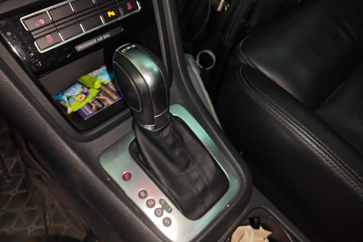 Used Volkswagen Sharan 2013 1.8TSI Comfort Model
