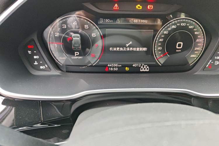 Used Audi Q3 2022 40 TFSI RS Package Performance Model Odometer Close Up