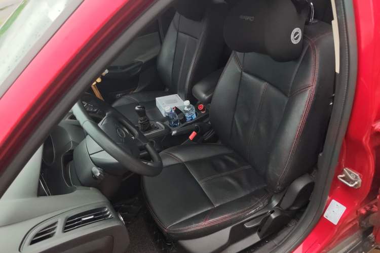 Used Ford Focus 2015 Hatchback 1.6L Manual Fashion Edition