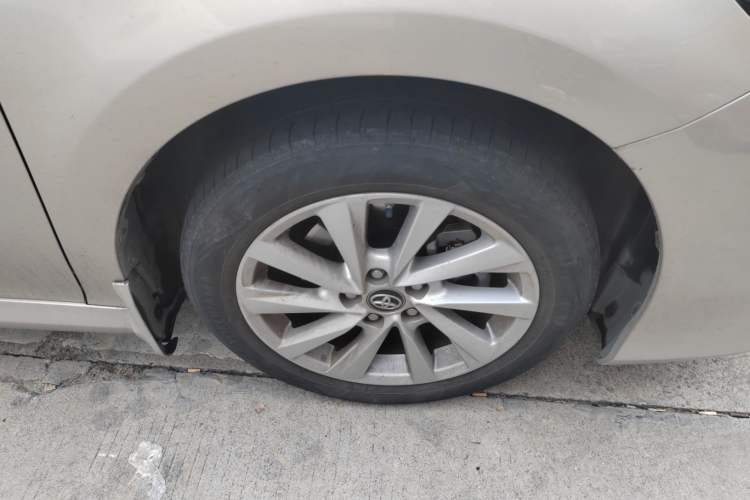 Used Toyota Camry 2021 2.0G Luxury Edition Right Front Wheel Hub