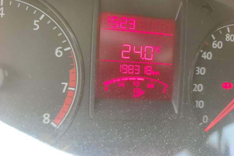 Used Volkswagen Jetta 2015 1.6L Manual Fashion Edition
