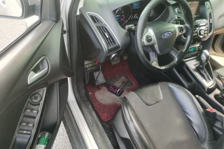 Used Ford Focus 2012 Hatchback 1.6L Automatic Fashion Edition
