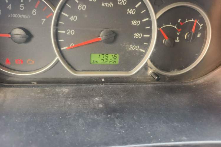 Used Wuling Hongguang 2014 1.2L Base Model China IV Odometer Close Up