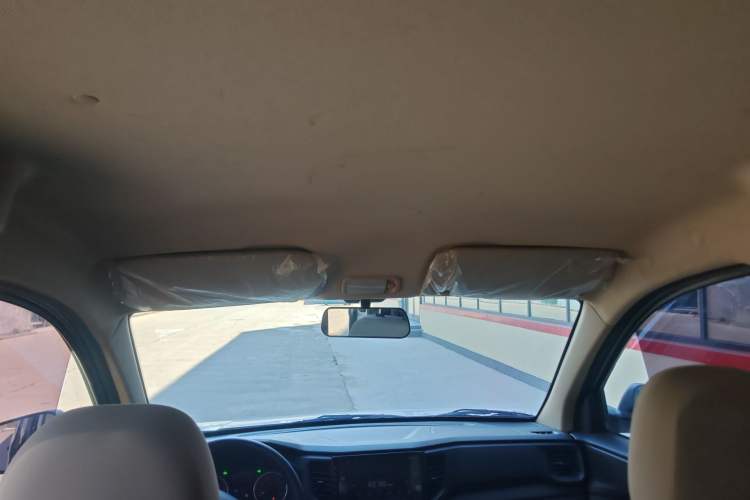 Used Wuling Hongguang V 2022 1.5L Jingqu Edition Electric-Assist LAR Headliner