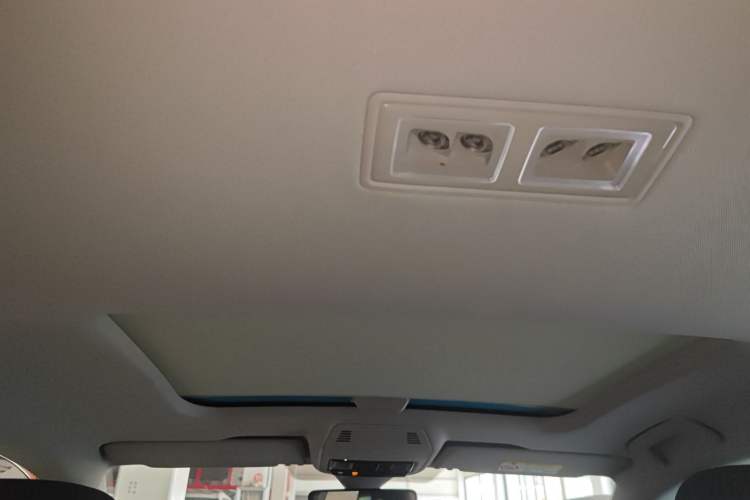 Used Volkswagen Lamando 2023 Lavida L 280TSI DSG Cool & Spicy Edition Headliner