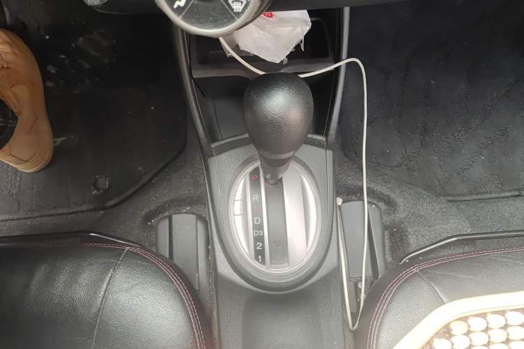 Used Honda Fit 2011 1.5L Automatic Luxury Edition
