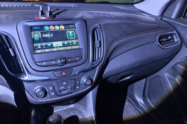 Used Chevrolet Equinox 2019 535T Automatic Chijie Edition China VI
