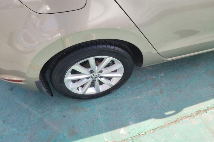 Used Volkswagen Golf Sportsvan 2019 280TSI Automatic Trendy Model China VI Standard Exterior 5