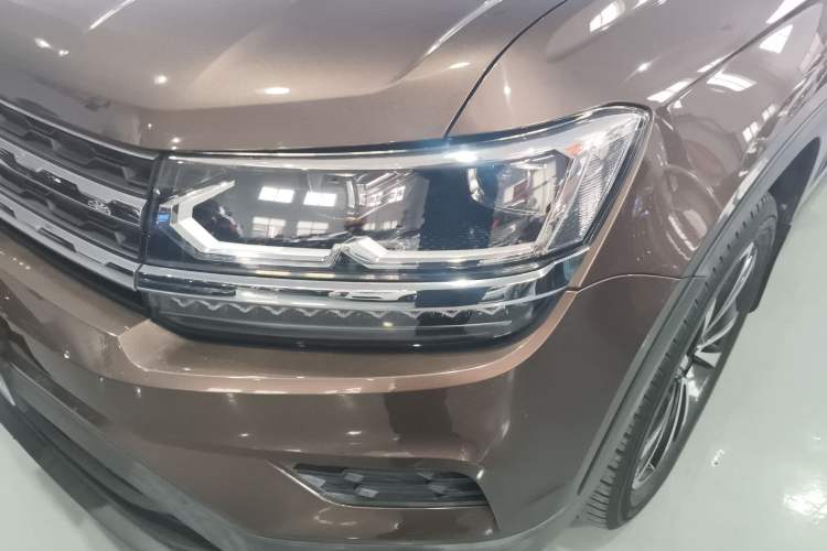 Used Volkswagen Tharu 2019 280TSI Two-Wheel Drive Luxury Version China VI Standard
