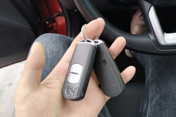 Used Mazda CX-4 2018 2.0L Automatic Two-Wheel Drive Blue Sky Dynamic Version China V Standard