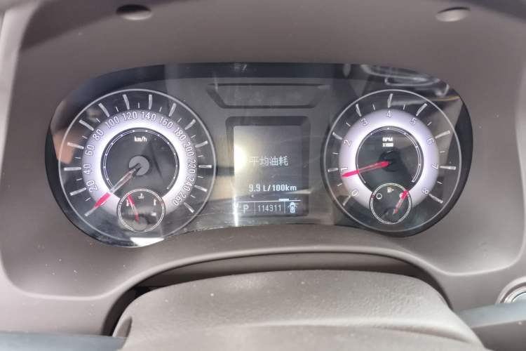 Used Roewe 950 2012 2.4L Luxury Edition
