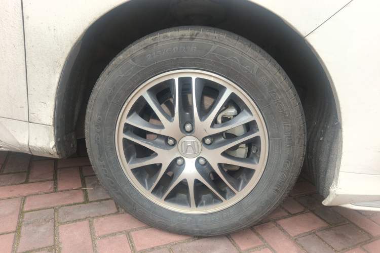 Used Honda Odyssey 2021 2.0L Rui·Comfort Edition Right Front Wheel Hub