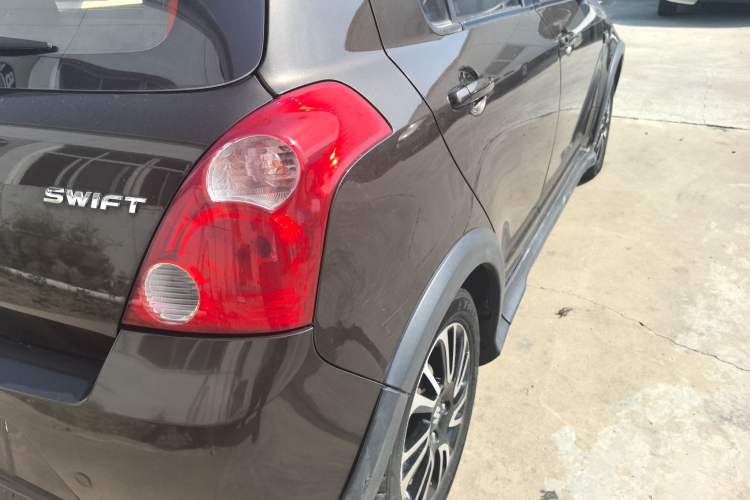 Used Suzuki Swift 2013 1.5L Manual 20th Anniversary Limited Edition
