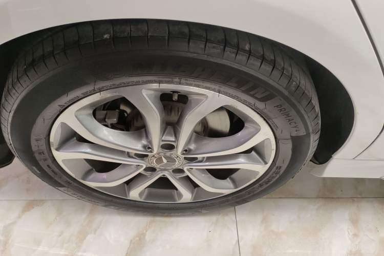 Used Mercedes-Benz C-Class 2018 C 180 L Fashion Edition Sport Version