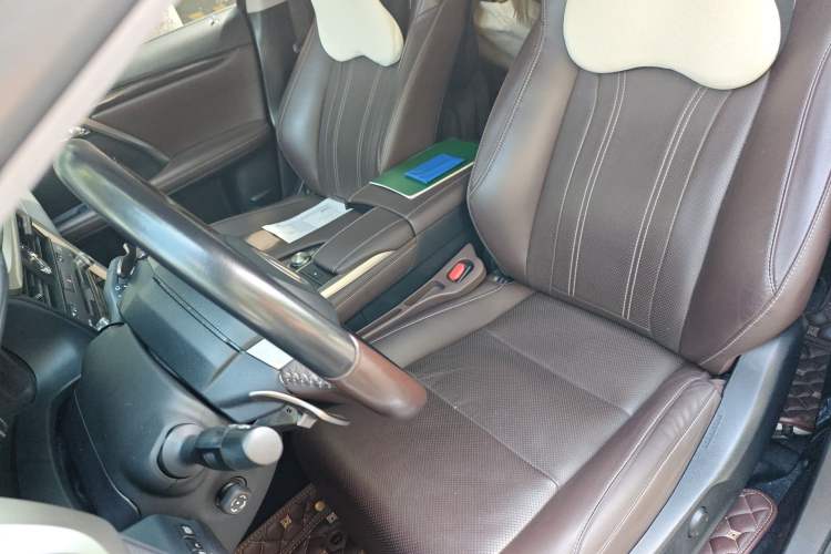 Used Lexus RX 2021 300 Four-Wheel Drive Special Edition Left Front Seat