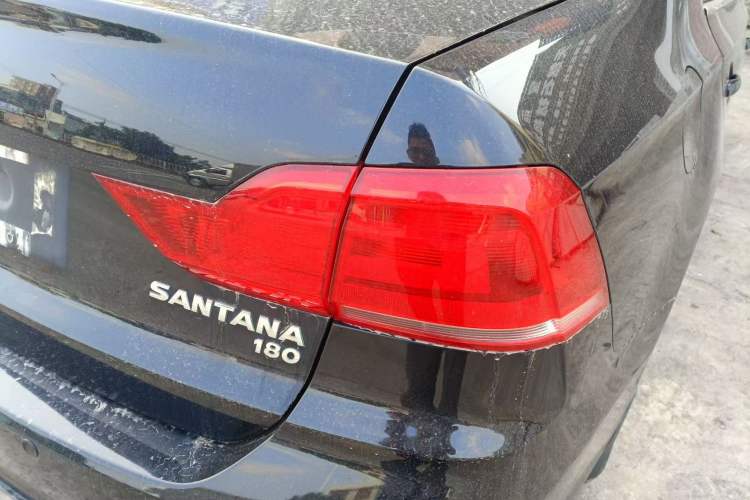 Used Volkswagen Santana 2016 1.6L Manual Fashion Edition