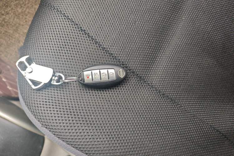 Used Nissan Sunny 2011 1.5XL Manual Deluxe Edition Vehicle Key