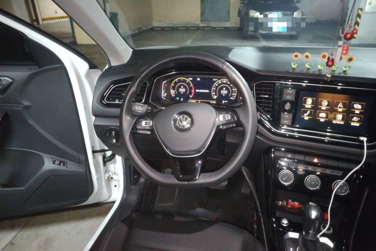 Used Volkswagen T-ROC 2020 280TSI DSG Two-Wheel Drive Comfort Version