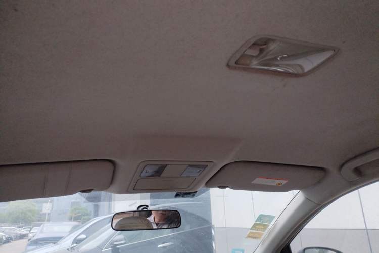 Used Nissan Tiida 2011 1.6L CVT Comfort Model
