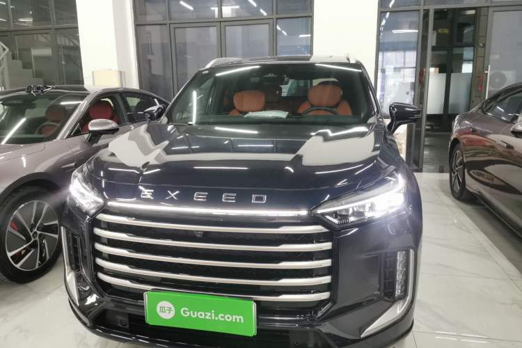 Used EXEED Lanyue C-DM 2025 180 Ultra-Long Range Ultra All-Wheel Drive 6-Seater Front