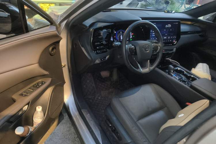 Used Lexus RX New Energy 2023 450h+ Four-Wheel Drive Enjoyment Edition