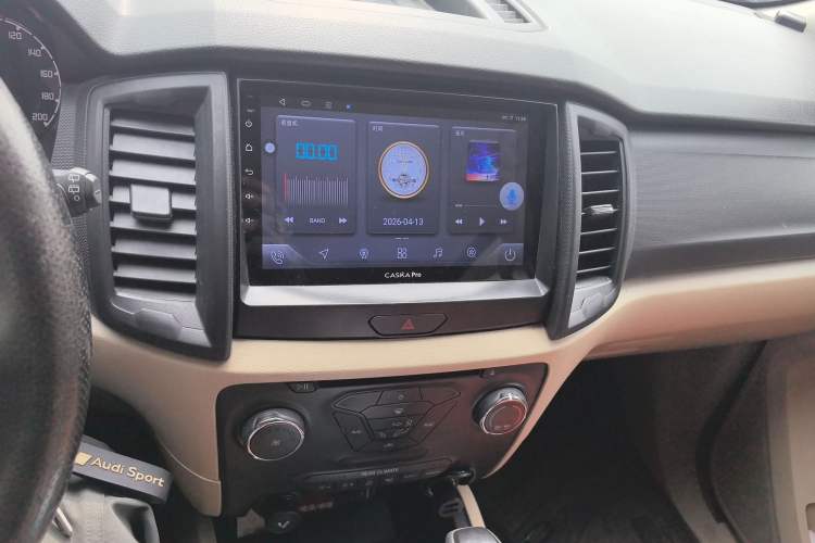 Used Ford Everest 2017 2.0T Gasoline Automatic 4x4 Elite Edition 5 Seats Audio And AC Panel