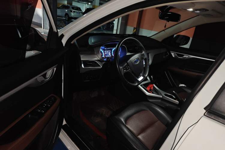 Used Geely Auto Vision 2018 1.5L Automatic Happiness Edition Driver Seat