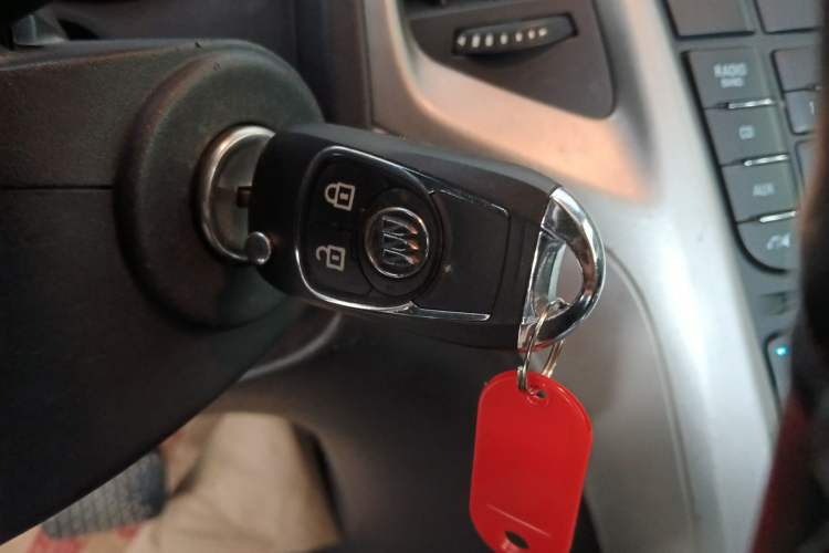 Used Buick GT 2010 XT 1.8L Automatic Fashion Edition Vehicle Key