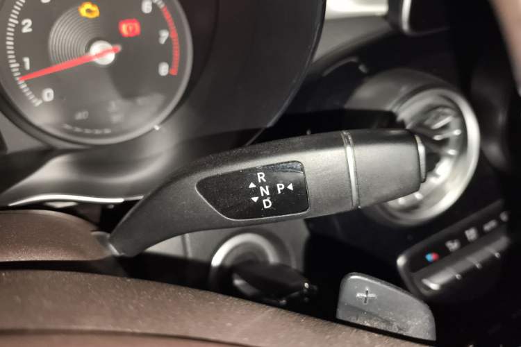 Used Mercedes-Benz GLC 2018 Facelift GLC 200 4MATIC