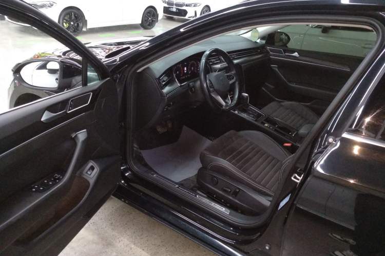 Used Volkswagen Magotan 2020 330TSI DSG Luxury Edition