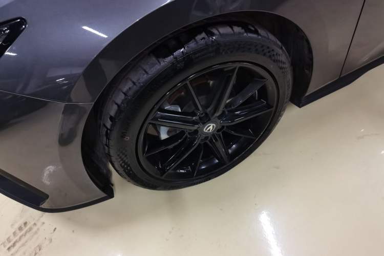 Used CHANGAN UNI-V 2023 1.5T Prestige Model