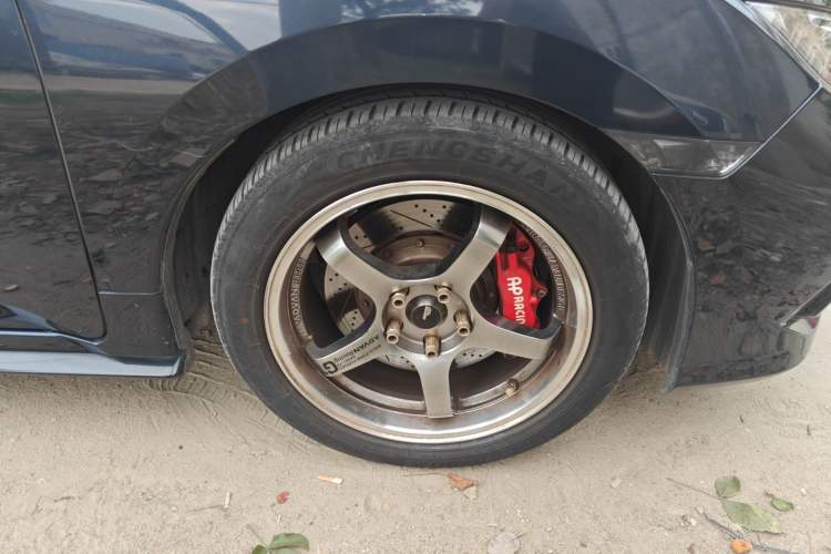 Used Honda Civic 2019 220TURBO CVT Dynamic Edition China VI Emission Standard Right Front Wheel Hub