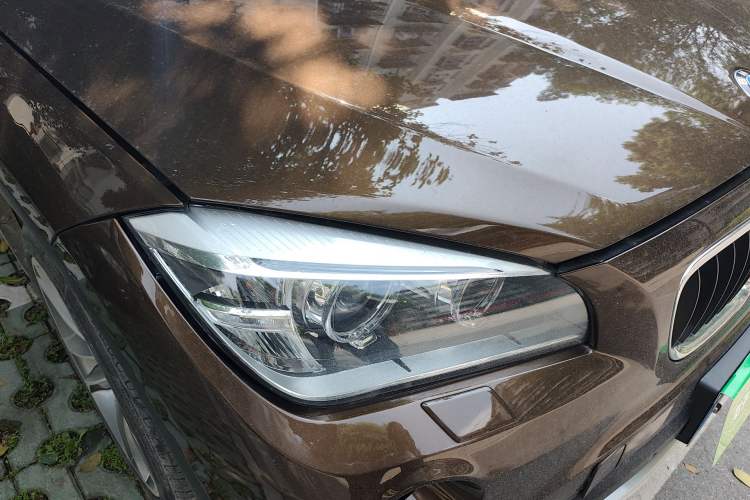 Used BMW X1 2015 sDrive18i Leading Edition
